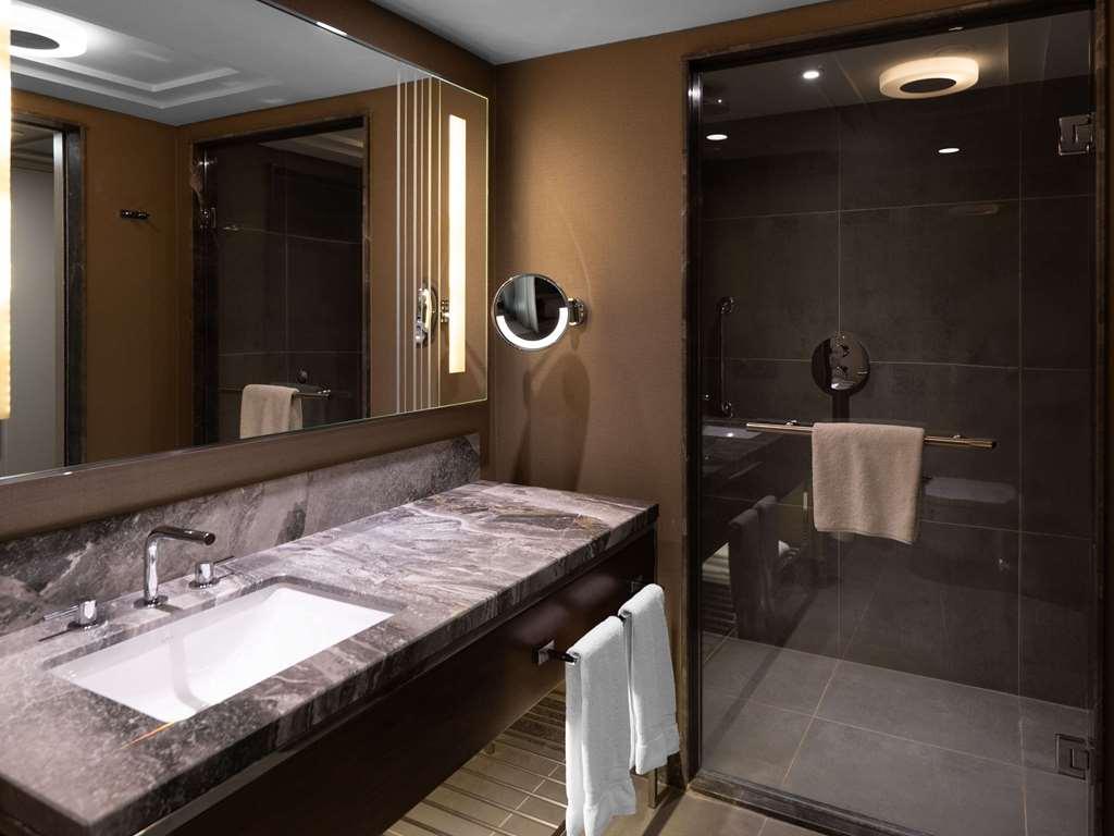 Moevenpick Hotel Taškent Pokoj fotografie